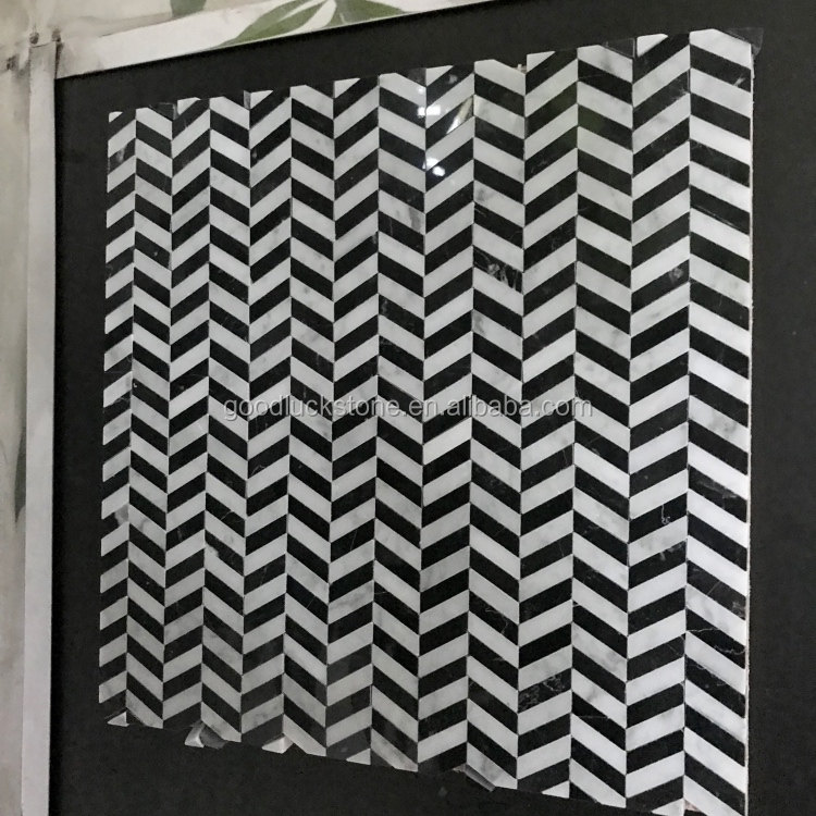 Neuester Entwurf Zebra gestreifte Schwarz-Weiß Chevron Marmor Mosaikfliese