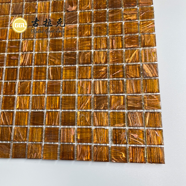 Amber Mosaic Tile Line Gute Qualität Glas-Mosaikfliesen für Wanddekoration