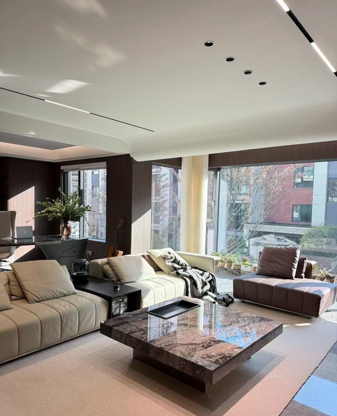 Venice Brown9.jpg