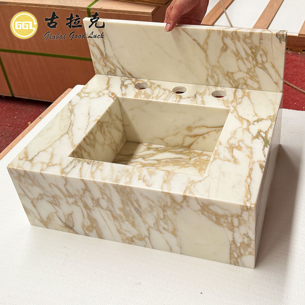 Italienischer Calacatta-Gold-Marmor-Waschtisch | Individueller Luxus-Badezimmer-Waschbecken