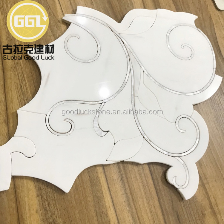 Inneneinrichtung Blumenmarmor Form Mix Muschel-Muster Waterjet Mosaikfliese
