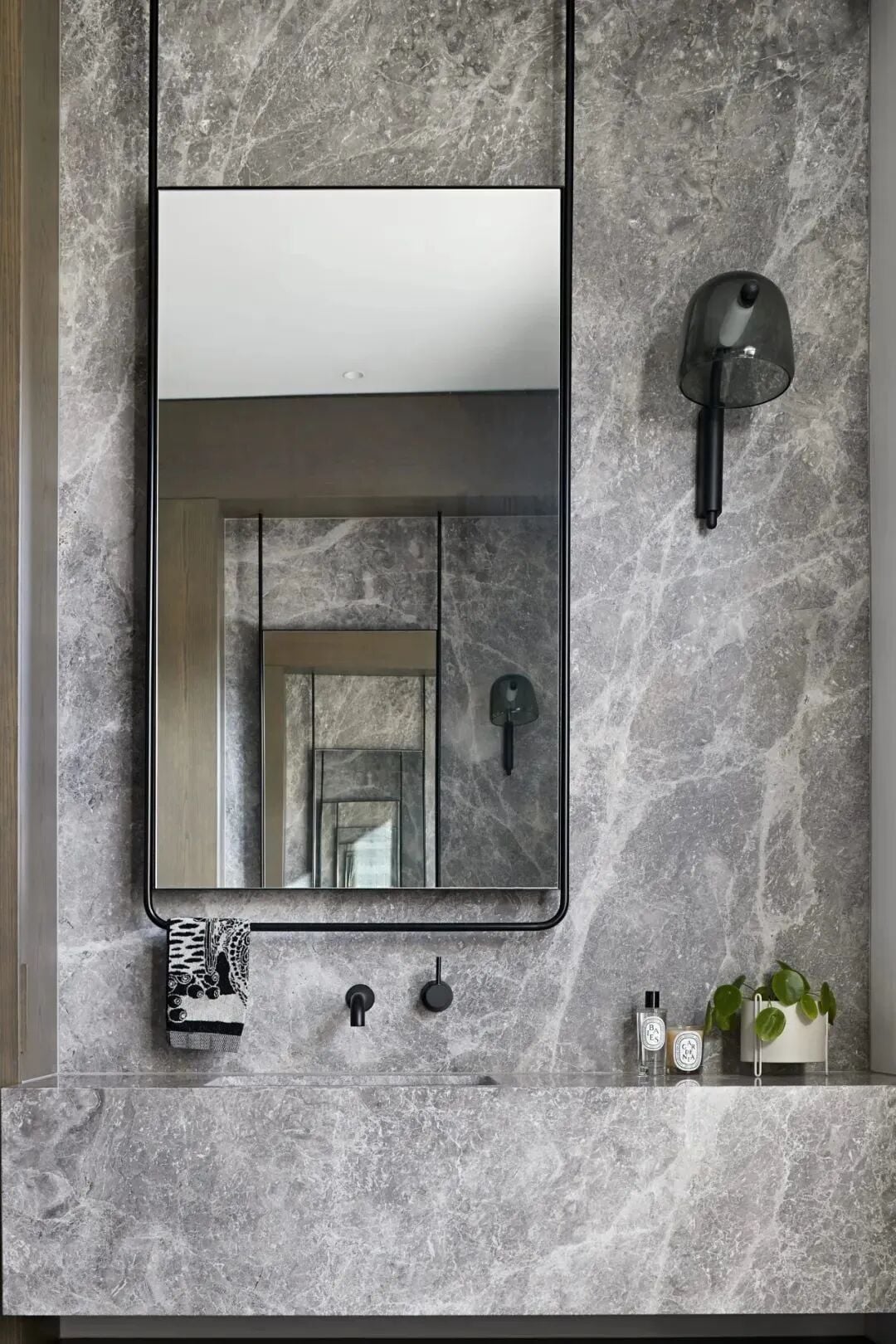 Hermes Grey (7).jpg