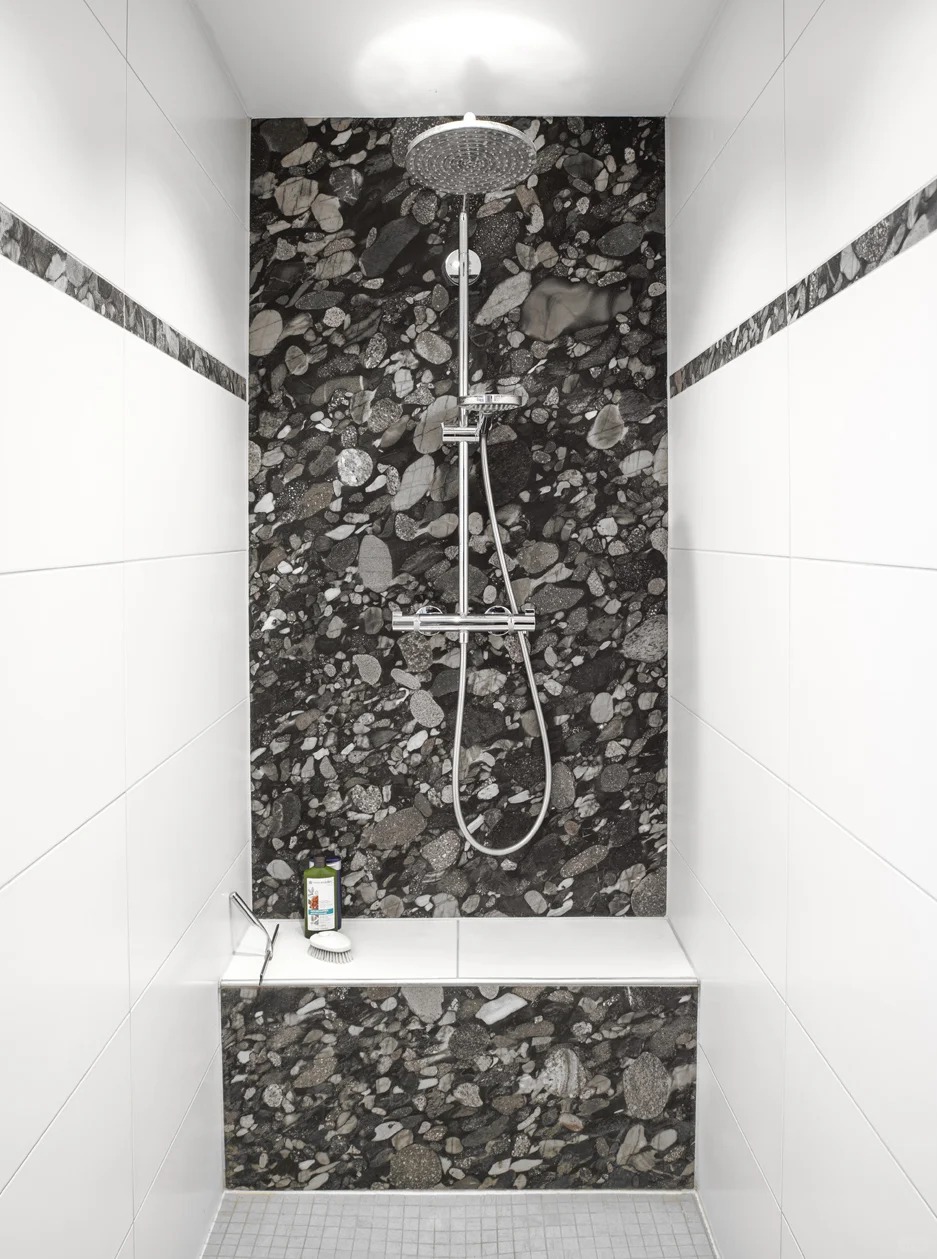 Black Marinace9.jpg