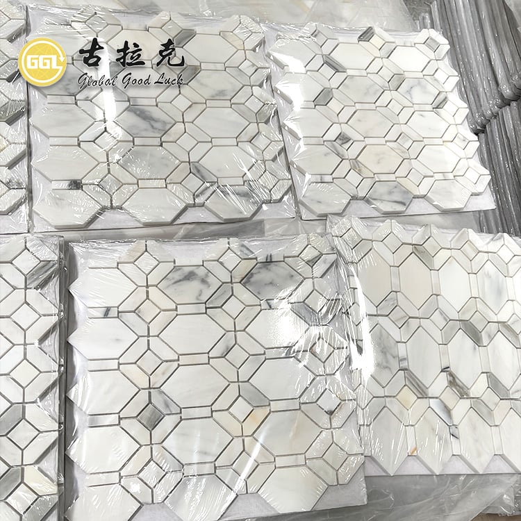 Combinatio Figurarum Marmoris Calacatta Aurei Mixti Grisei Marmoris Tegula Hexagona Forma Tegulae Pro Balneo Latrina Coquina Decor