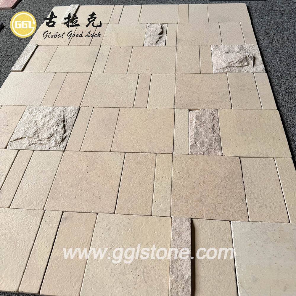 Moderne natürliche beige Kalkstein-Außenverkleidung in Parkett-Optik, Wandpaneel, individuell gestaltbare Steinwandfliese