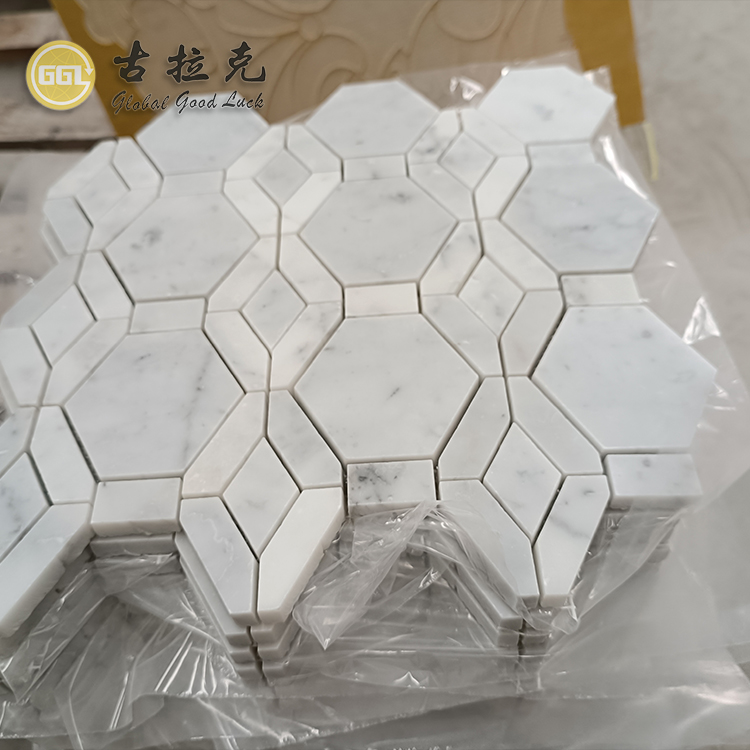 Formes combinées Cararra blanc en octogone mélange en forme de carré Mosaïque en marbre Pour décoration de sol et de mur de maison et d'hôtel
