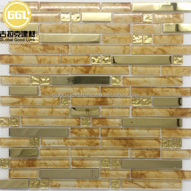 Goue Kleur Lang Streep Vorm Laminaat Glas Gemengde Metaal Backsplash Muurversiering Tegels Glas Mozaïek