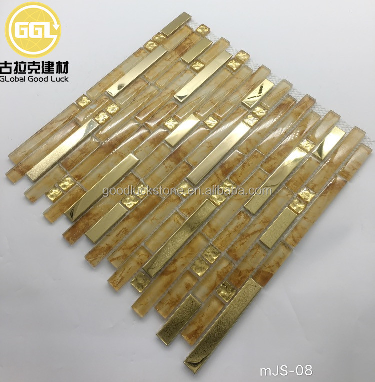 Goldfarbene lange Streifenform Laminatglas gemischtes Metall Rückwanddekoration Fliesen Glas Mosaik