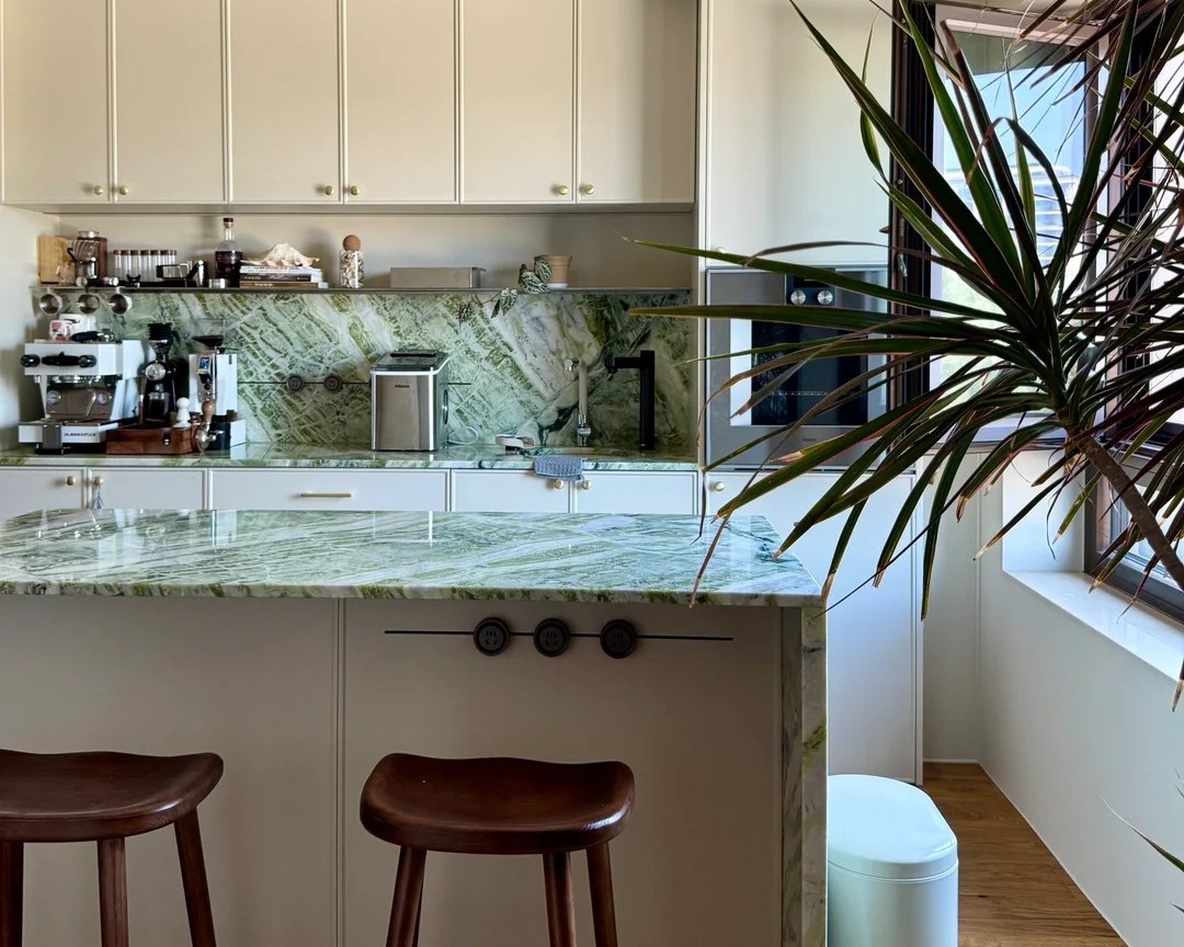 irish-green-marble-kitchen-island.jpg.jpg