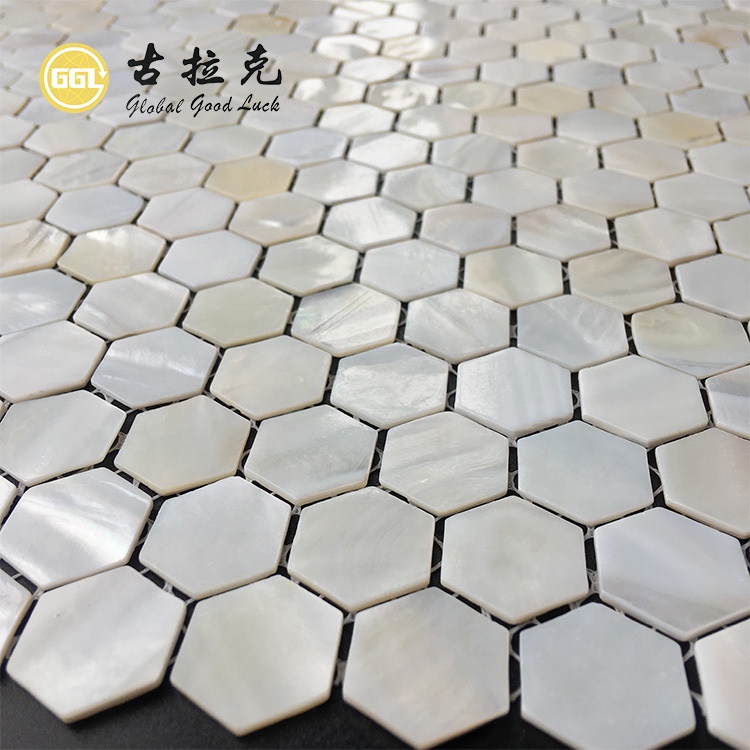 Kuchynské záložné škvrny Hexagon Form Shell Mosaiková dlaždica Dekorácia steny