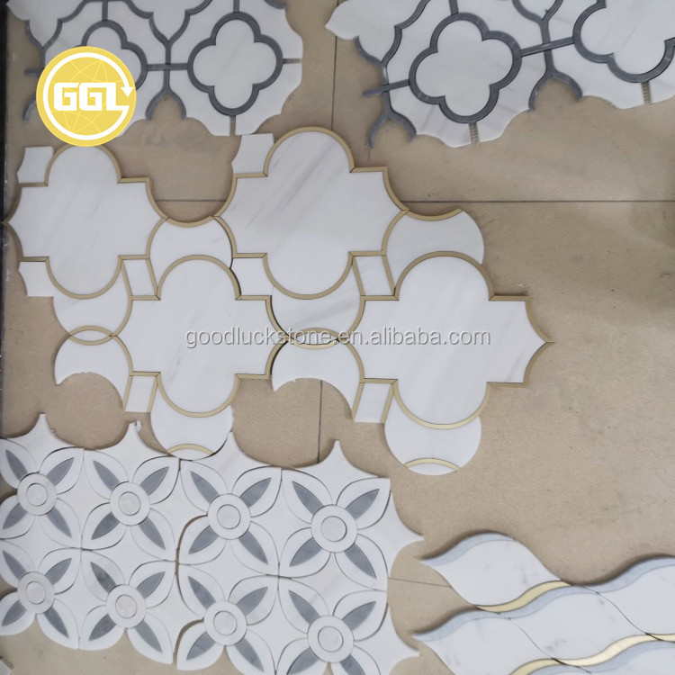 Forma ta' Lanterna Marmur Waterjet Mozaik Inlay Brass Għall-Ħitan u l-Flor