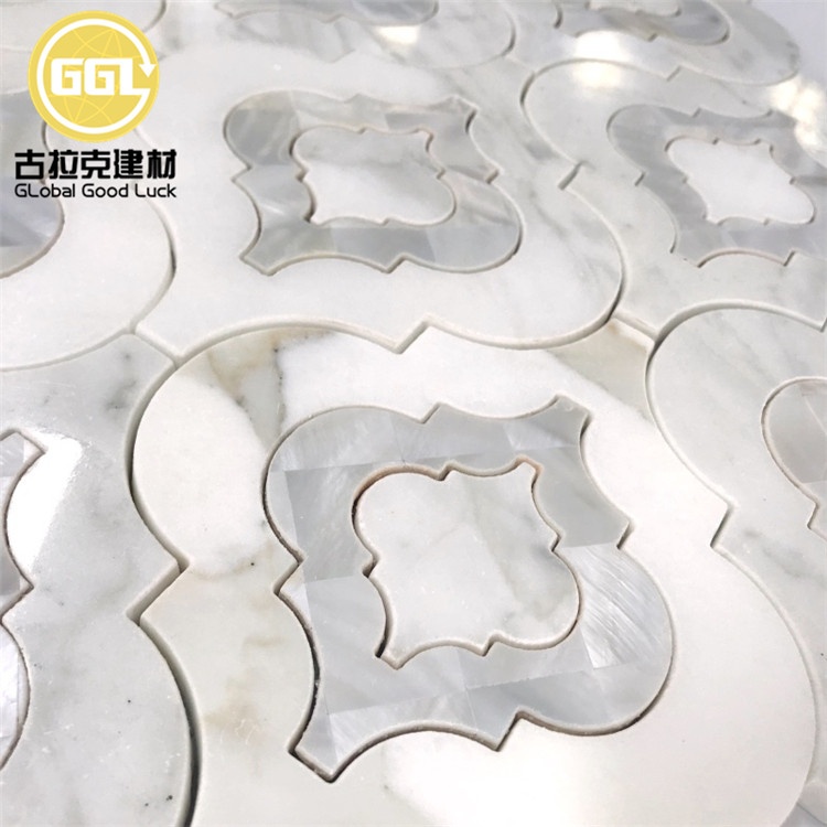 Piso Mosaico de Mármore Waterjet em Forma de Lantern com Concha de Pérola Branca
