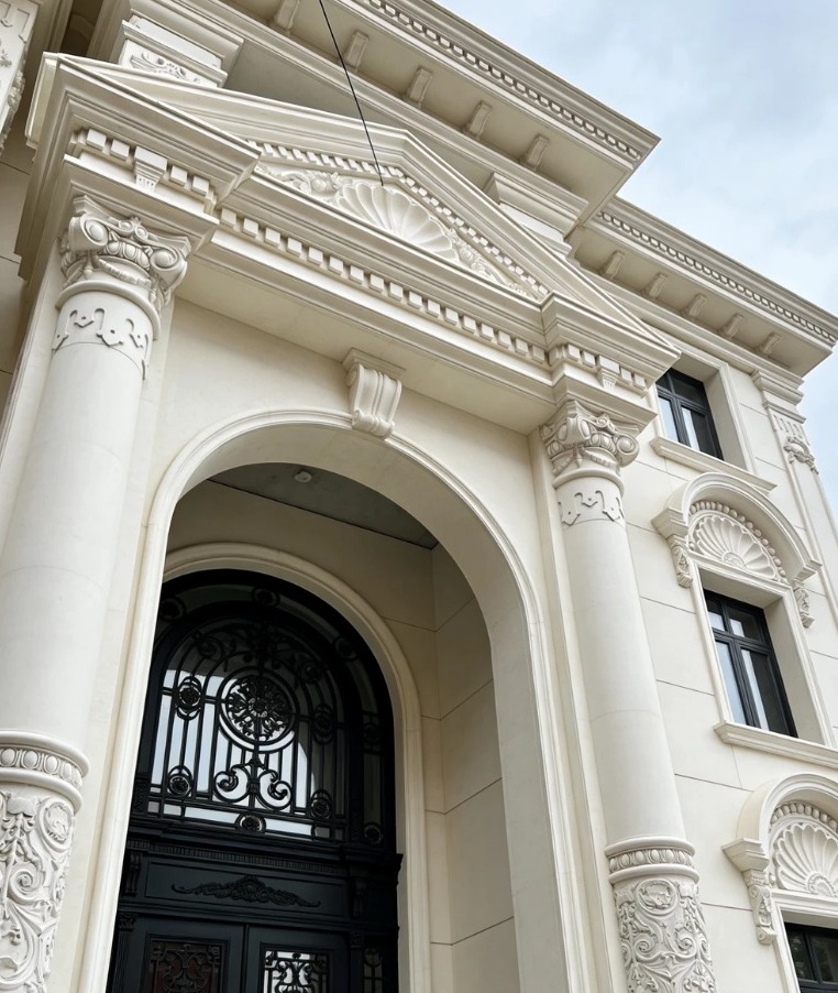 Portugal Beige Limestone Villa Wall Cladding | Custom Natural Limestone Exterior Design