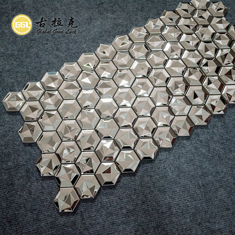 Glansende Oppervlak Heksagonale Metaal Mosaïek 3D Effek Vlekvrye Staal Decoratiewe Muur Tegels