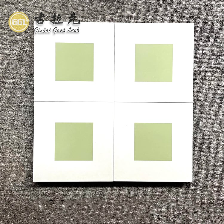 Polanya Keramik Warna Hijau dan Putih 300*300 mm Mozaik Ubin Lantai