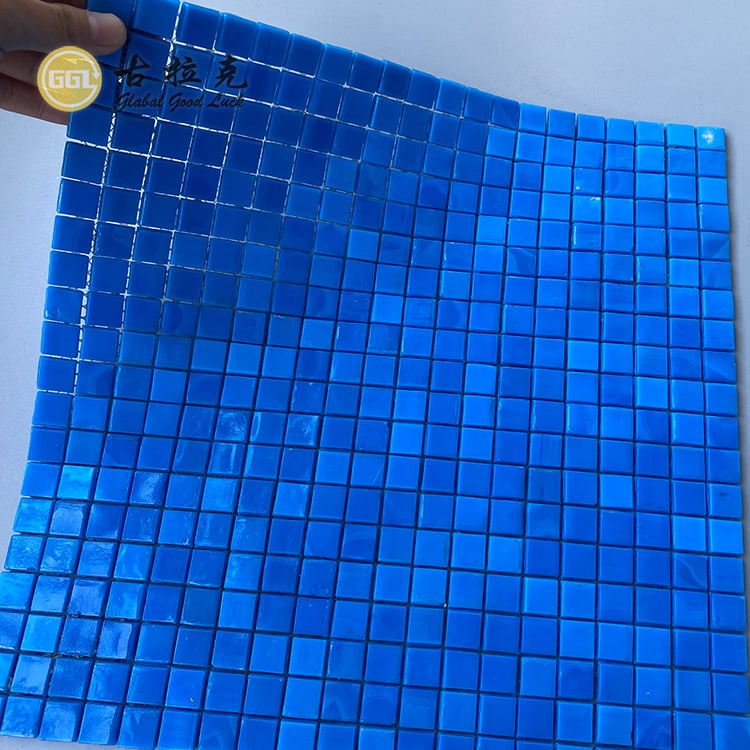 Hot Sell Modrý oceán Skleněná mozaika pro bazén Mosaiková dlaždice