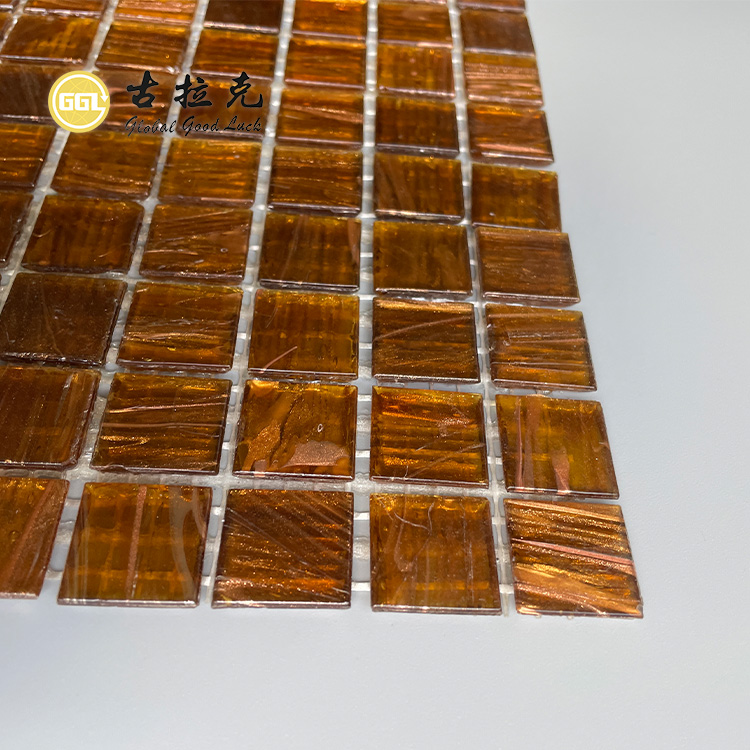 Amber Mosaic Tile Line Gute Qualität Glas-Mosaikfliesen für Wanddekoration