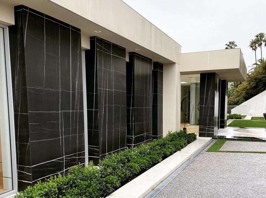 Sahara Noir Marble 1.jpg