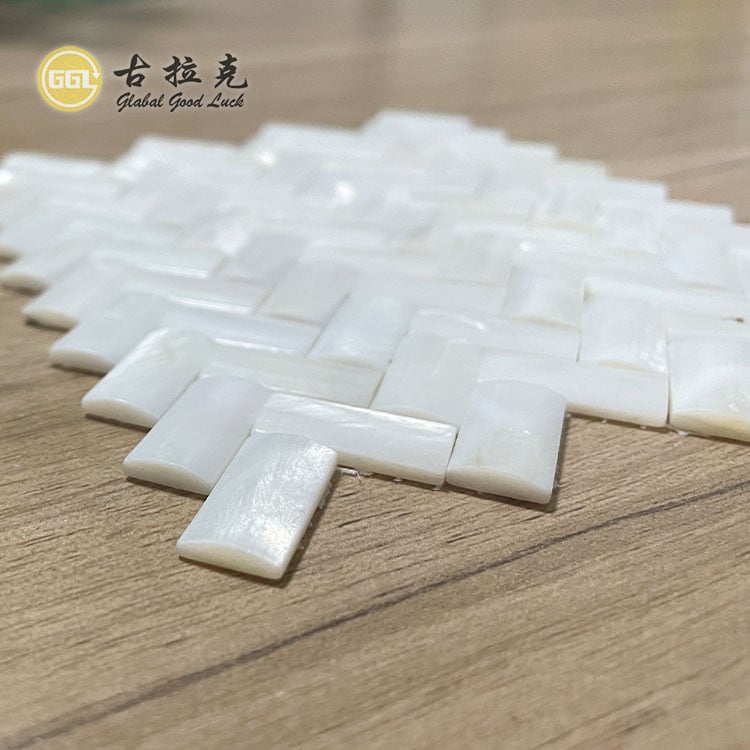 Herringbone Mother of Pearl Shell Plošnice mozaika pro interiérovou dekoraci