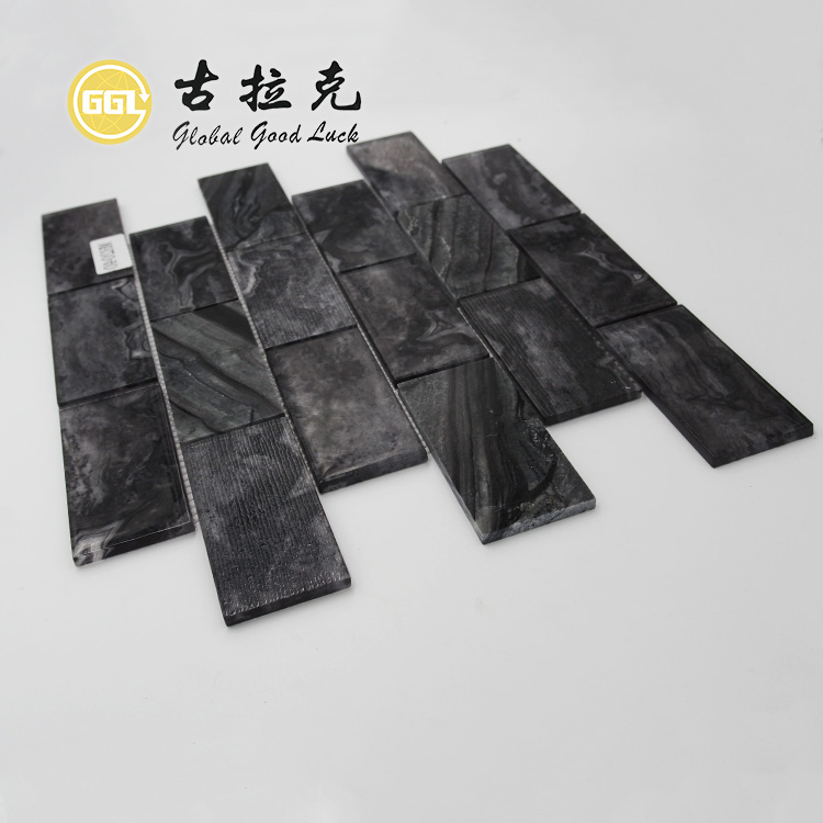 Gạch Mosaic Hình Dải Đen Kết Hợp Kính Đen Cho Gạch Tường