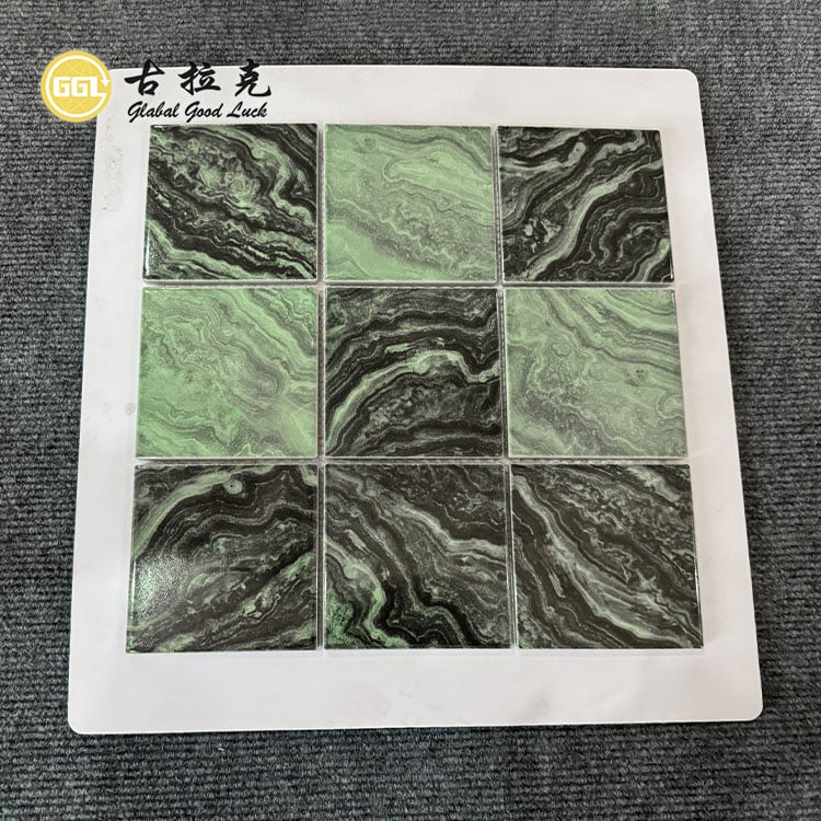 Placă de ceramică mosaic verde închis pentru podea, perete, casă de vacanze, bazin, baie, bucătărie