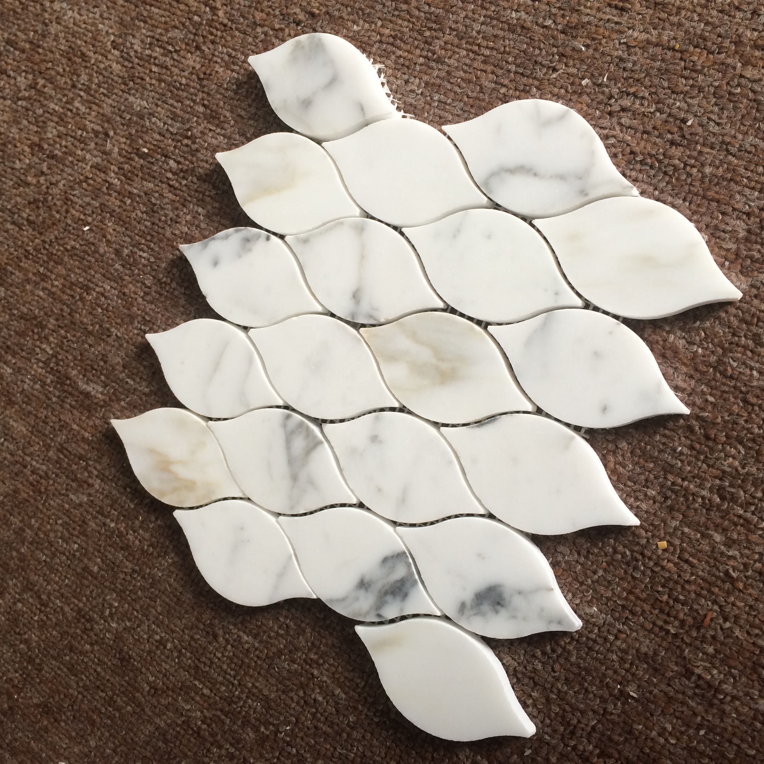 Calacatta Gold-parquet-mosaiktakel i marmor med lanternform