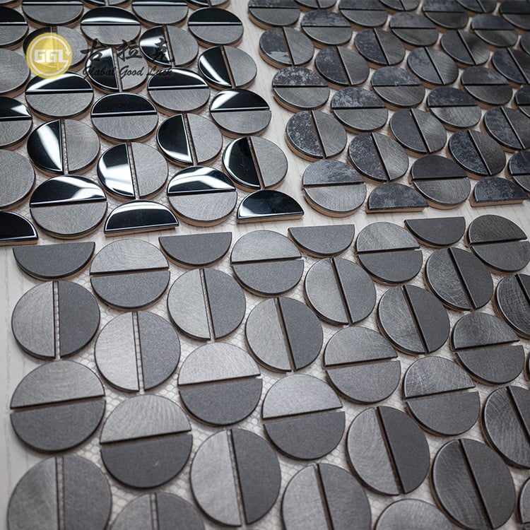 Plăci de mozaic semicirculare din metal pentru backsplash în bucătărie