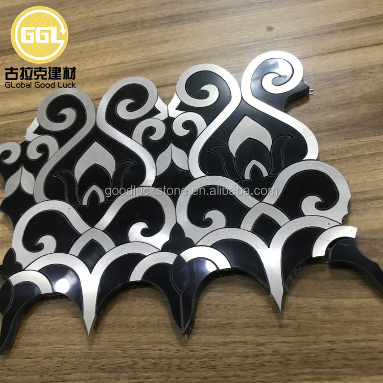 กระเบื้องโมเสคแบบหรูหราออกแบบ Elegant จากหินอ่อนสีดำผสมสเตนเลส ตัดด้วยเครื่อง Waterjet สำหรับการตกแต่งภายใน