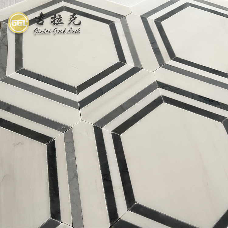 Polierte Sechseckform Marmor-Mosaikfliese Einfaches Design für Bodenmosaiken Genre