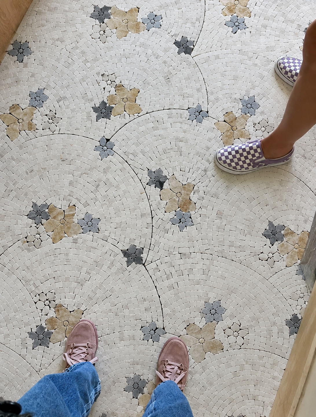 Waterjet Marble Mosaic – Custom Floral Natural Stone Mosaic