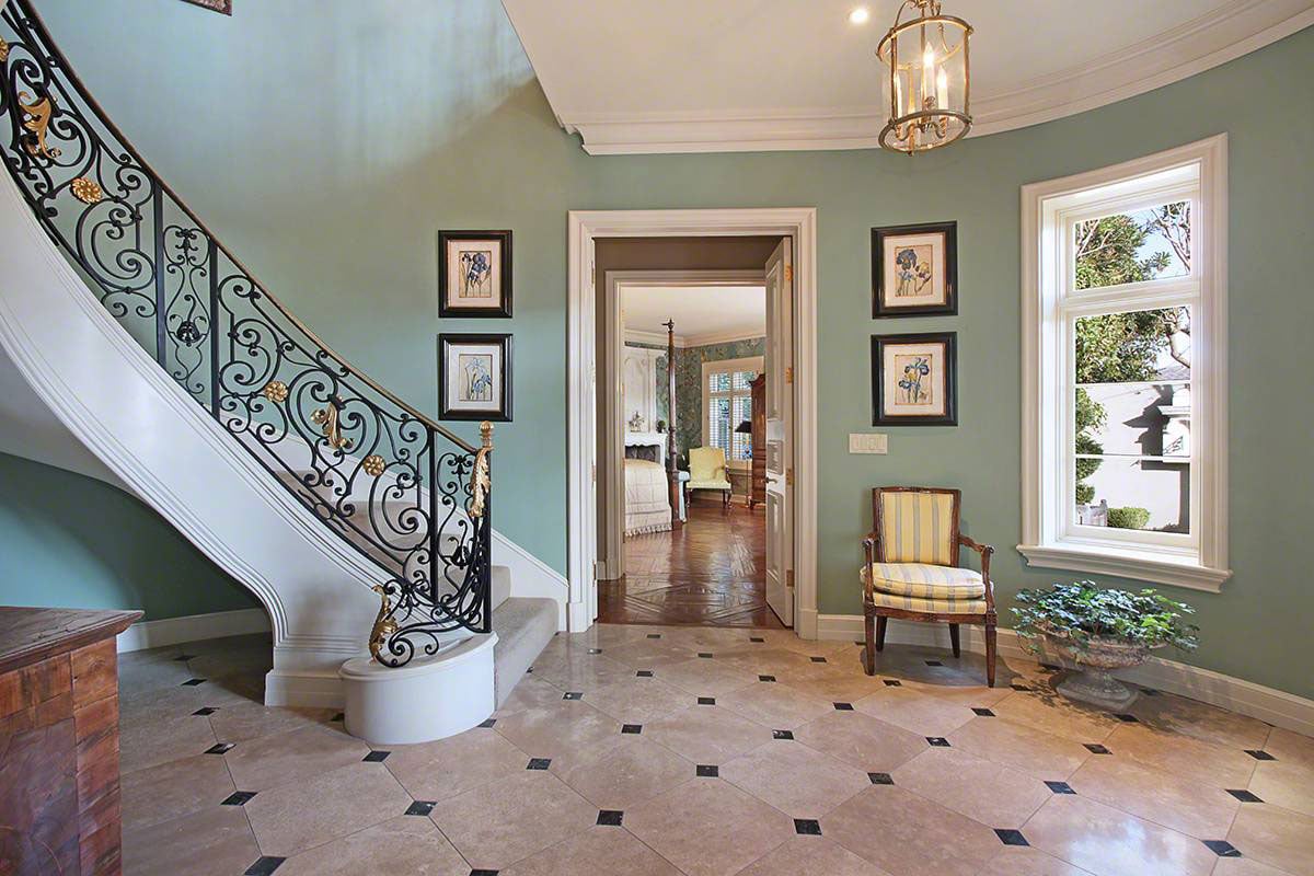 emperador-light-marble-l.jpg