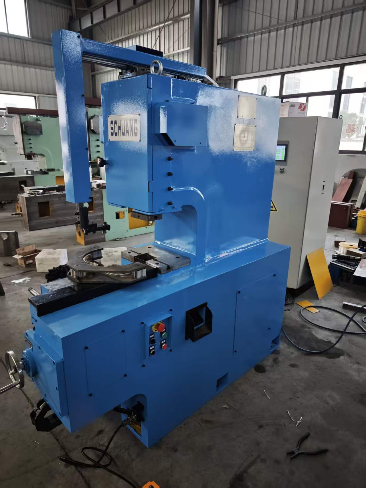 notching press 2.jpg