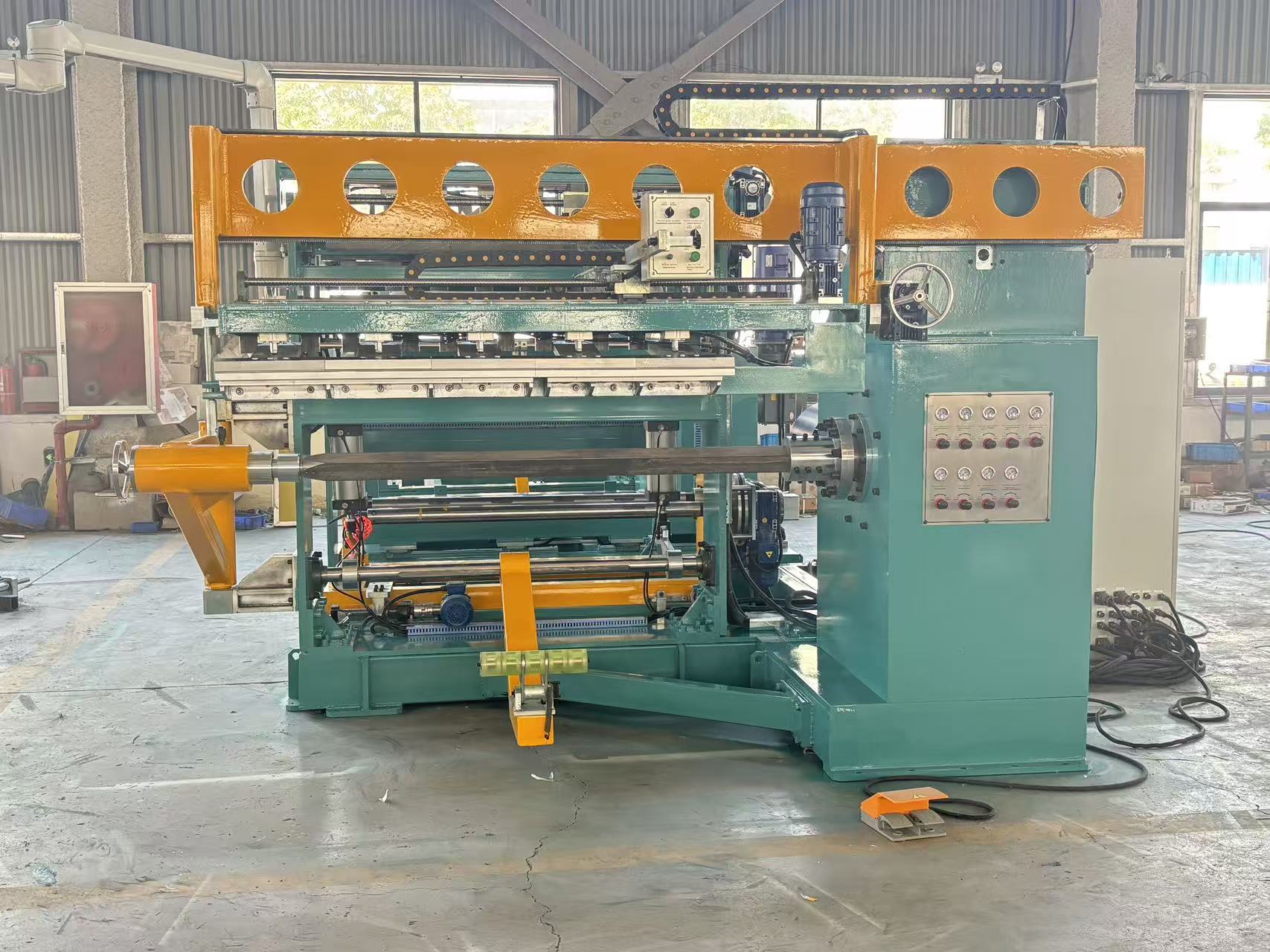 Hochentwickelte Transformatorspulenwickelmaschine für Großtransformatoren
