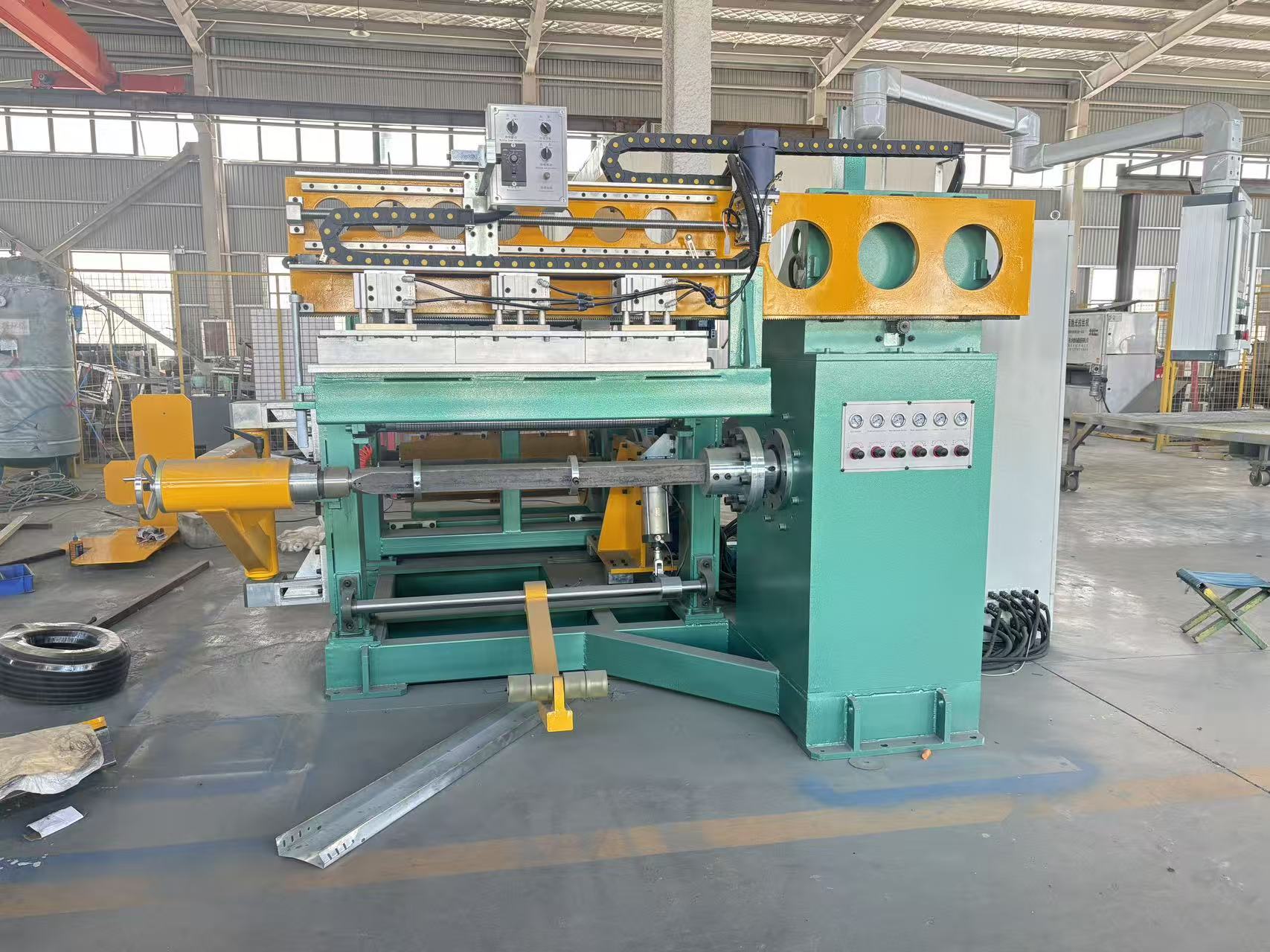 Automatisierte Transformatorspulenwickelmaschine für Versorgungsprojekte
