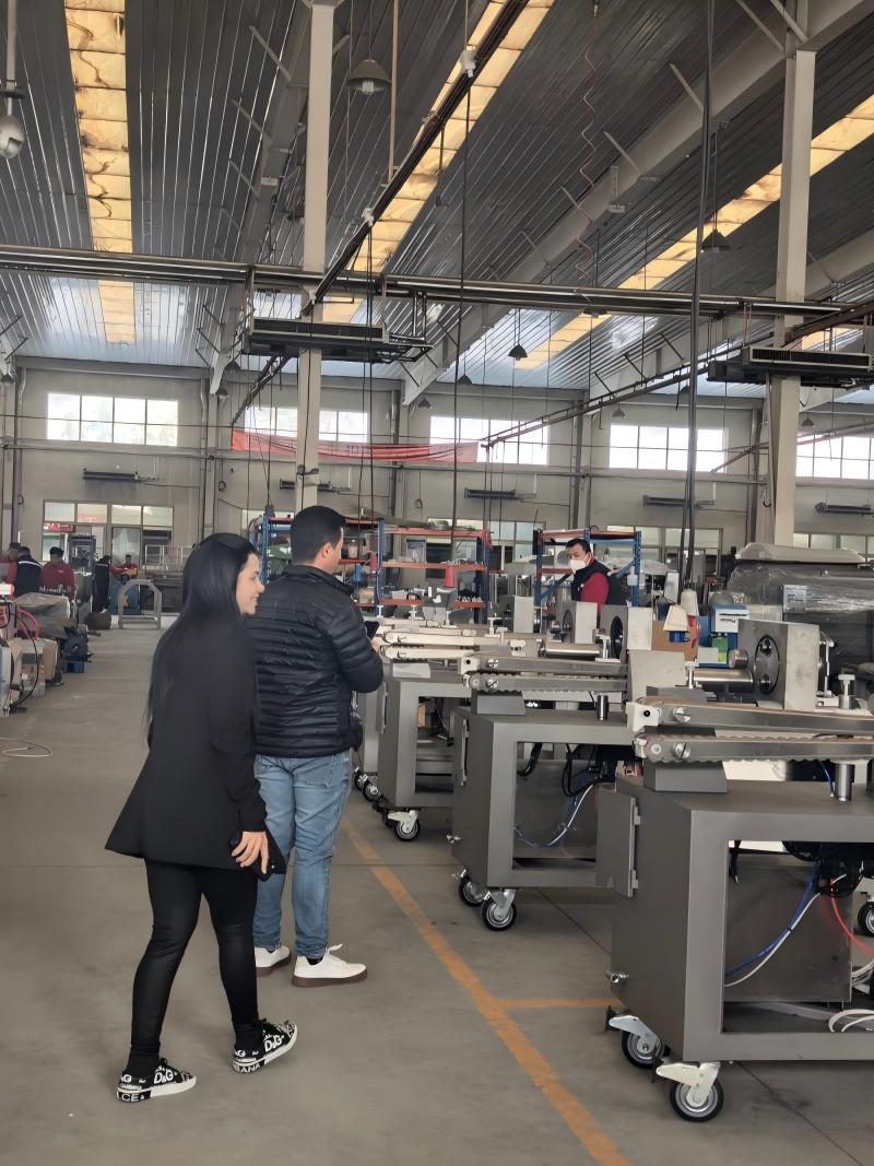 Global Cooperation: Brazilian Industry Leaders Visit Hebei Zunyan to Optimize Poultry Slaughtering Line Performance-3