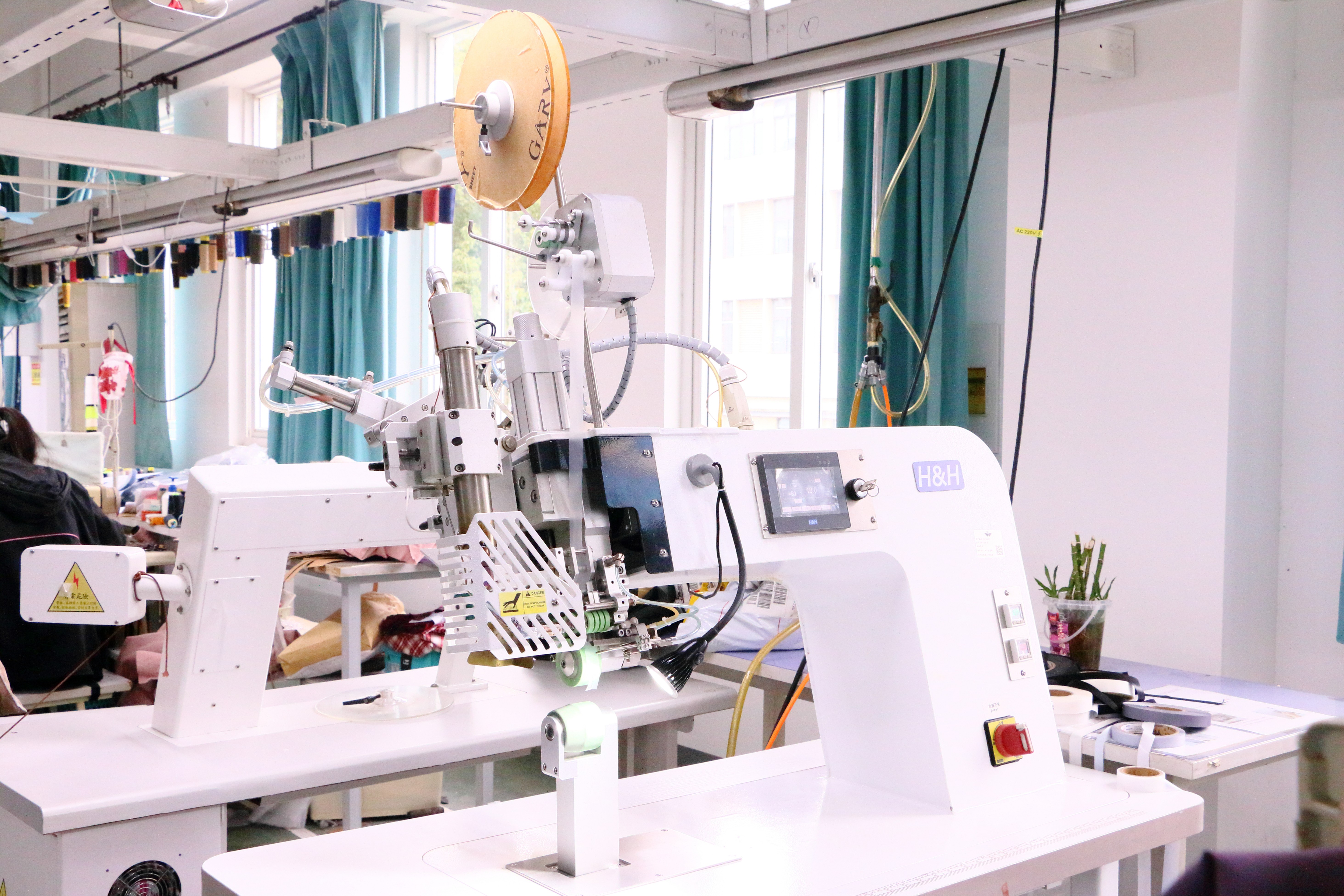 What Are the Latest Trends in Sports Clothing Manufacturing?