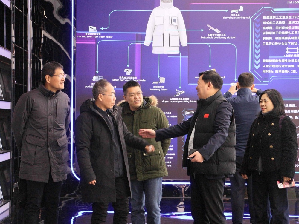 Academician Xu Weilin Visits Ever-Glory to Discuss Textile Innovation and Industry Collaboration