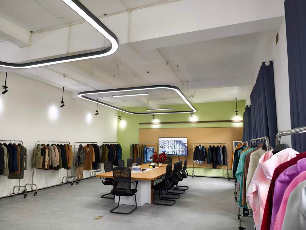 2609-NEWS-Ever-Glory Opens New Vietnam Showroom Building to Bring Product Development Closer to Customers-5.jpg