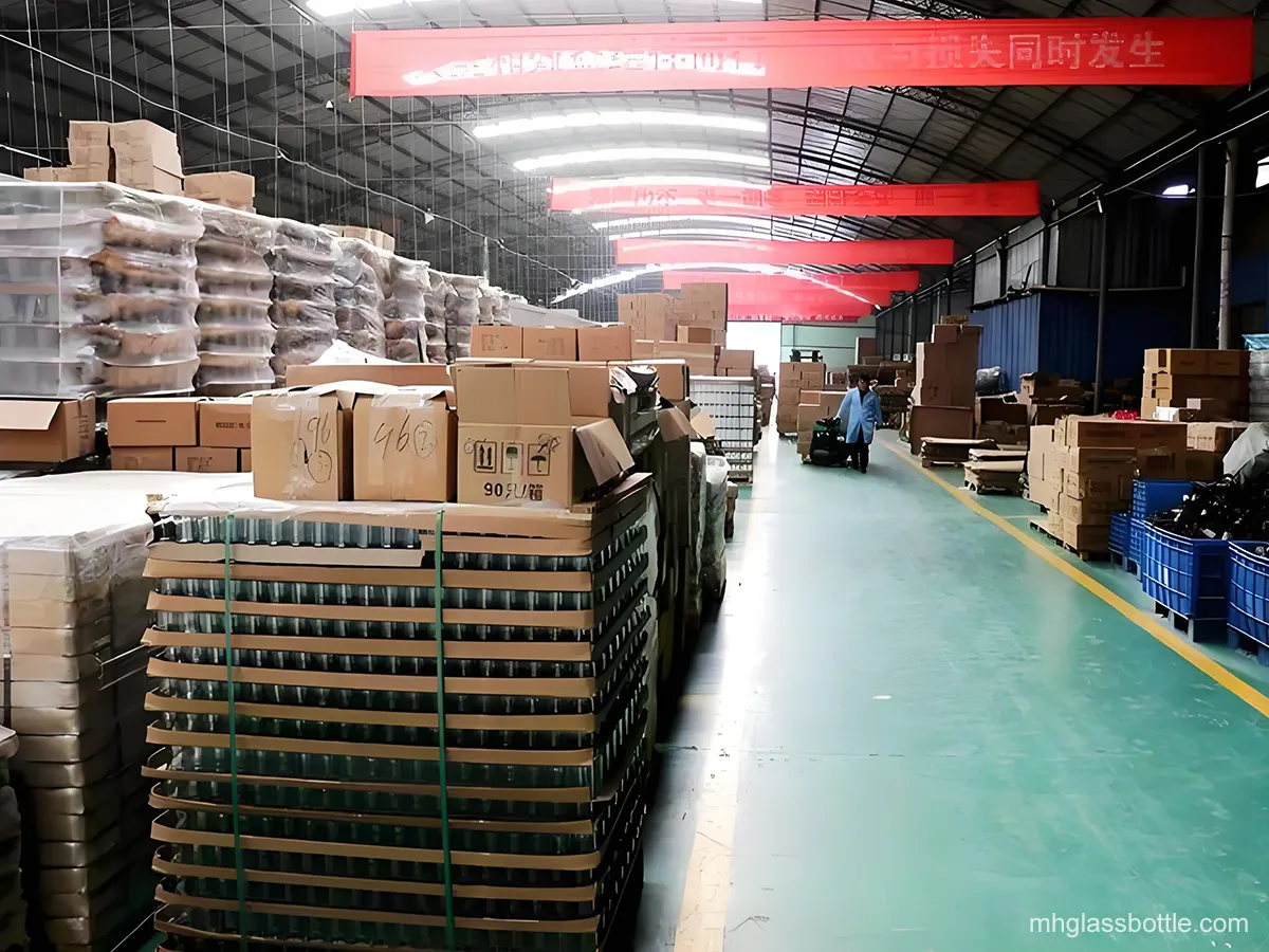 Glass Water Bottle Factory.webp