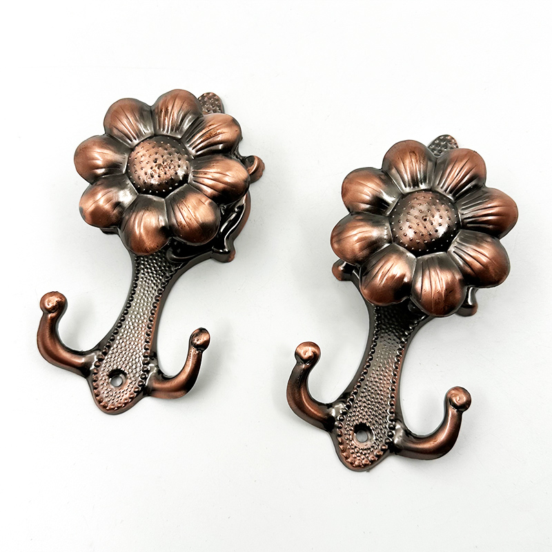 Wejoy Metal Iron Plating Sunflower Curtain Hooks Decorative Heavy Duty Drapery Hooks for Window Curtain Accessories Hardware for Blackout Curtains Rod Pocket