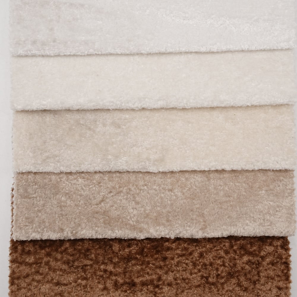 Wejoy Grossist 270 g/m² 100 % polyester isblomst-fleece-sammet møbelstof til sofaer fra producent – høj holdbarhed, blød og luksusartet struktur, præget mønster, trend til 2026 – varme, neutrale jordtoner i beige, oliv og rust – tilpasset efter behov