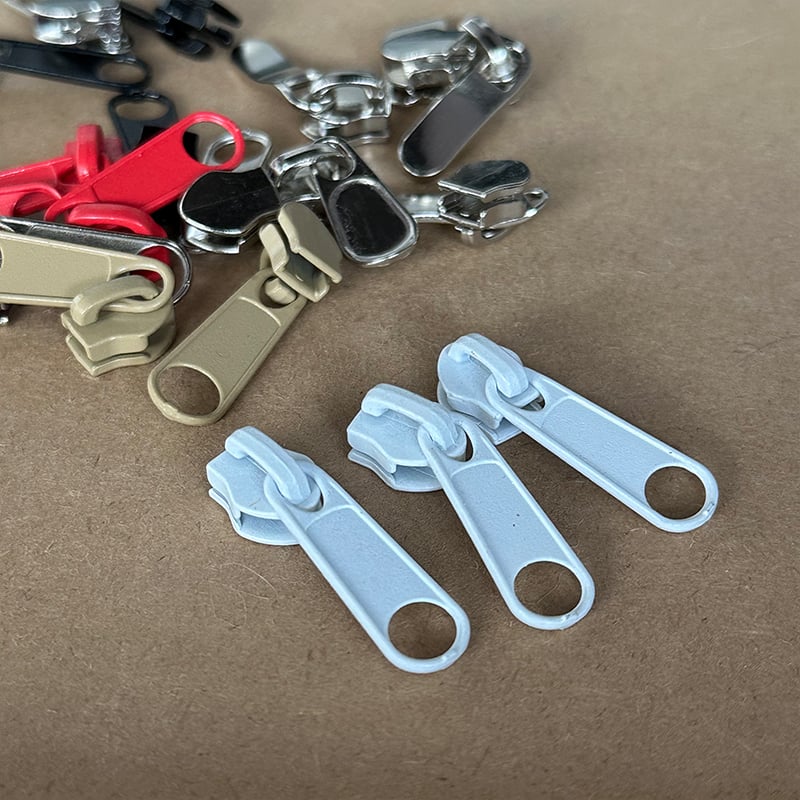 Cerniera a spirale in nylon Wejoy all’ingrosso | Testina per cerniera fai-da-te per cucito, borse e abbigliamento | Ricambi per cerniere con blocco automatico | Produttore su misura (OEM)