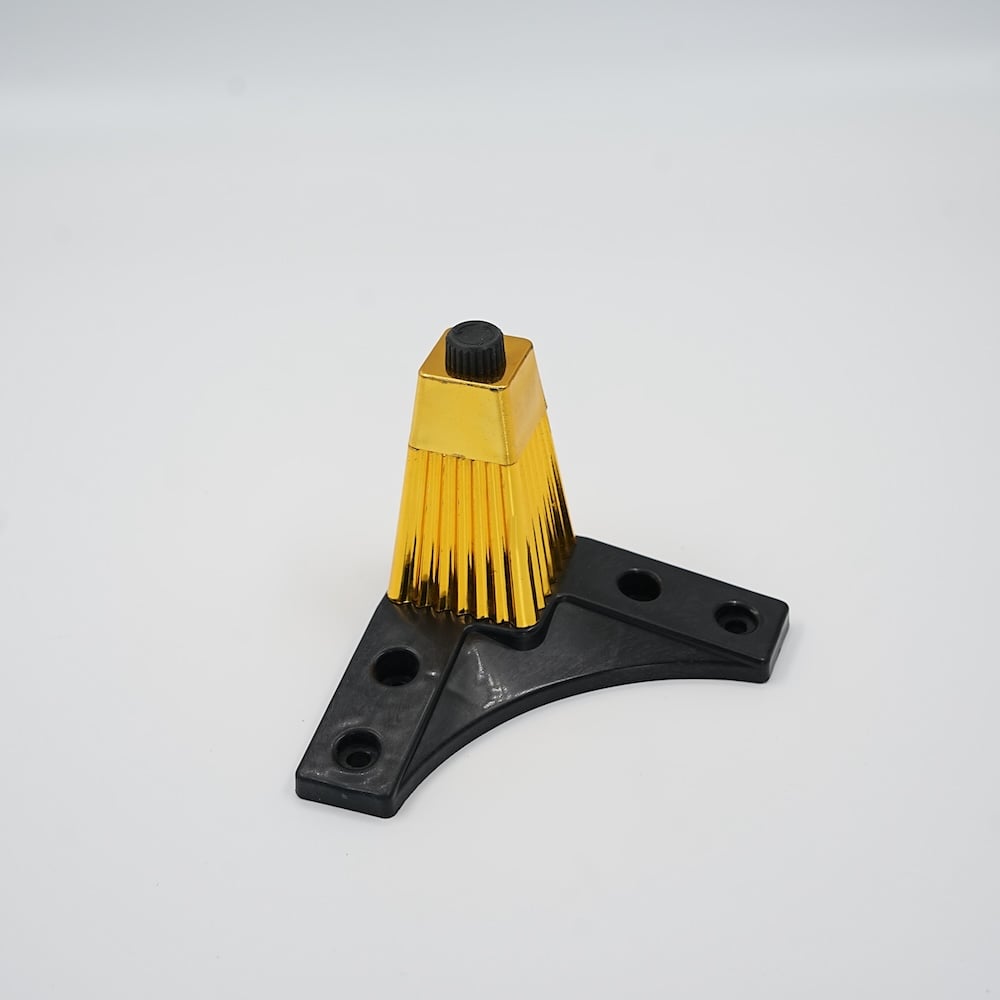 Wejoy – Gambe per divano in plastica ABS, altezza 11 cm, color oro e nero, gambe sostitutive per mobili, piedini per divano resistenti, accessori hardware per mobili moderni