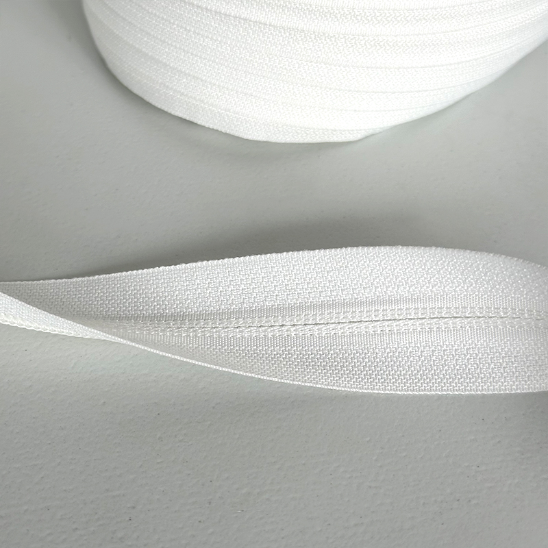 Wejoy Wholesale #5 Nylon Closed Zipper Custom Colors Clothing Apparel Fashion Factory Supply Durable Coil Zipper for Bags Jeans Jackets Sewing Accessories