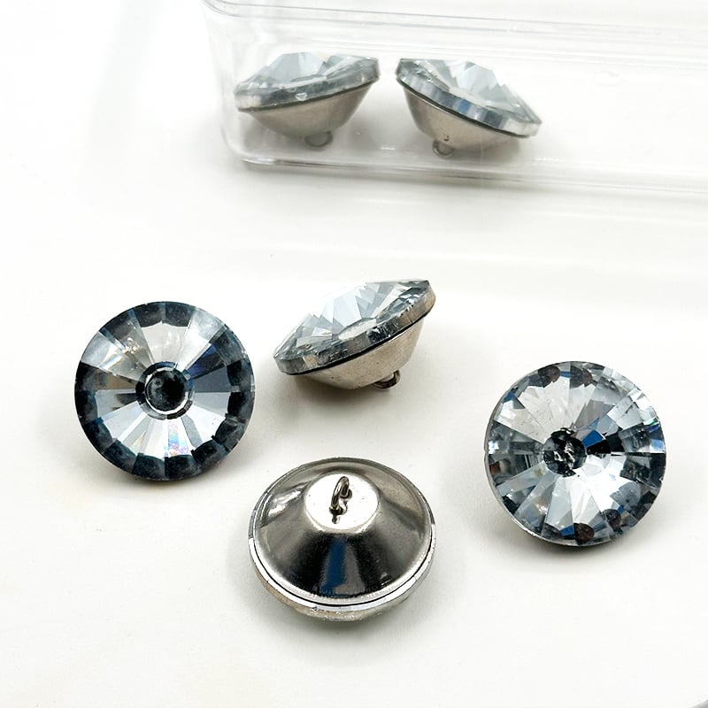Accessori per divani Wejoy: fibbia-bottone decorativa a forma di girasole con cristalli diamantati da 32 mm