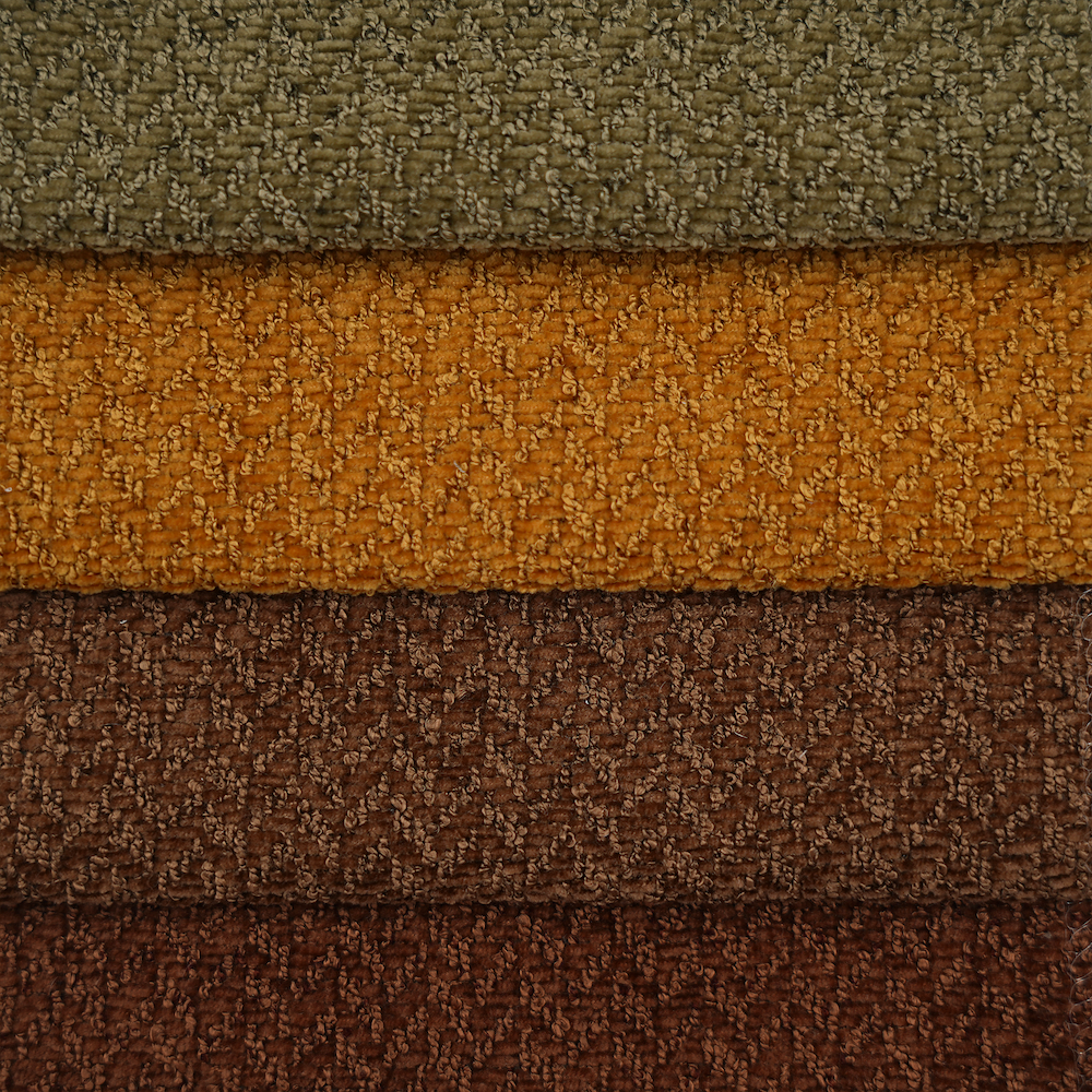 Táirge Wejoy 380gsm, 100% poliastar, géarchéad chenille le fíneáil ar an gcochall do shofaí | Táirge bog éadrom le haghaidh micreafhíbhear le cúlra báinbhileid 142cm, OEM, díol i mbochtánach
