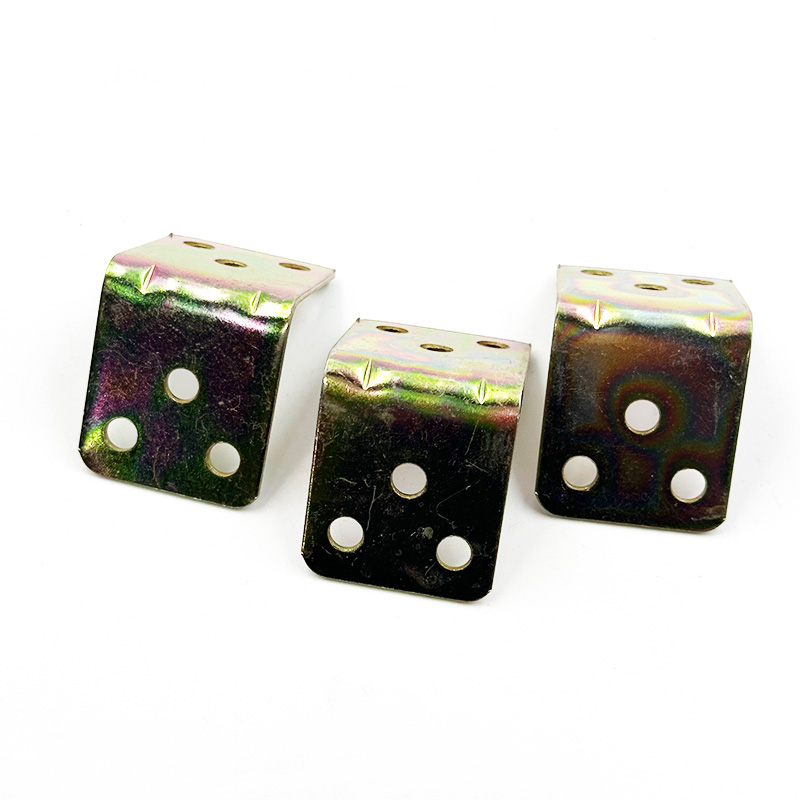 Wejoy:n huonekalukiinnityskomponentit: sohvan lisävarusteet, metallisarat, värikkäät sinkillä pinnoitetut tukilevyt, liitososat