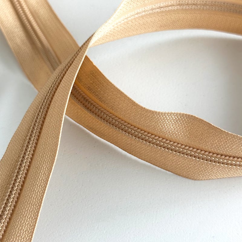 Wejoy engros til kledningsaccessories: glideknap til lynlåse | små nylonlynlåse i størrelse 5# til tøjposer | holdbare spirallynlåsekæder med glideknap | OEM-producent