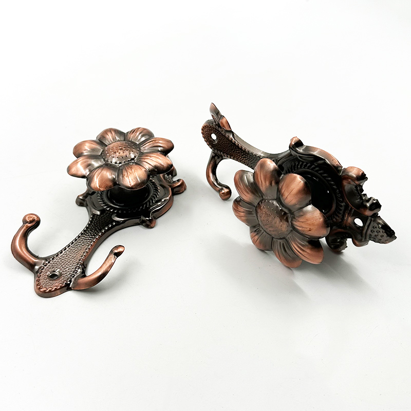 Wejoy Metal Iron Plating Sunflower Curtain Hooks Decorative Heavy Duty Drapery Hooks for Window Curtain Accessories Hardware for Blackout Curtains Rod Pocket