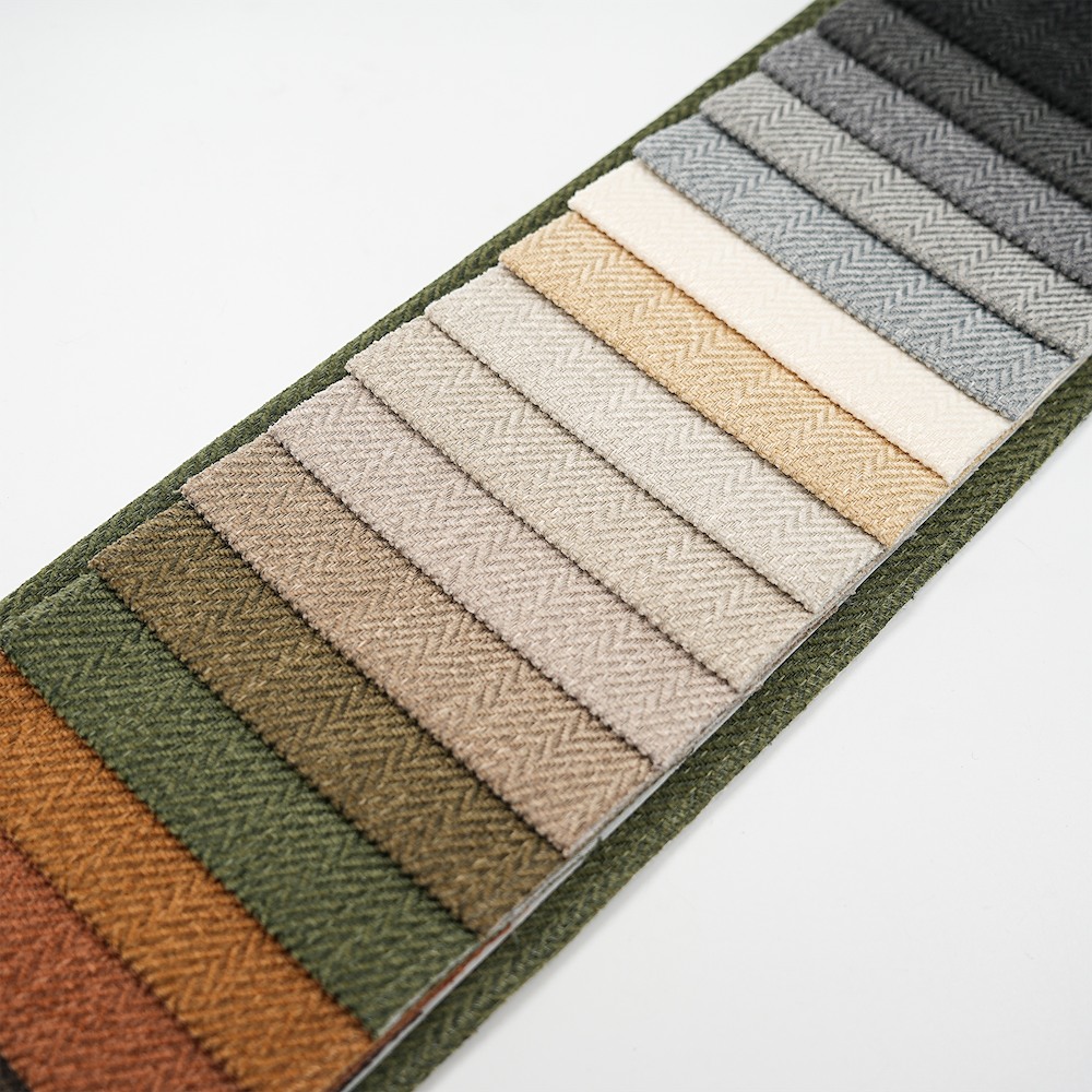 Tá Wejoy 280gsm, 100% poliastar chenille le haghaidh cinniúna sofa | Chenille díodáilte gan phillíniú, le cúlra báinbhéite 142cm | Díol i mbulk, OEM